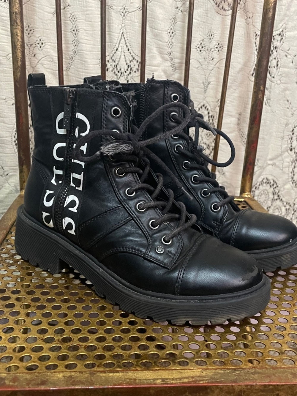 Guess: combat boots
